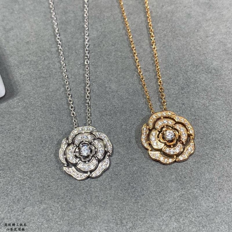 Ch**el necklaces